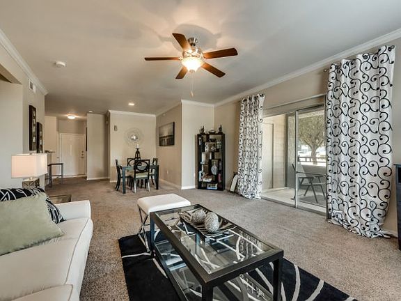 4th image of 2825 N State Highway 360 APT 813