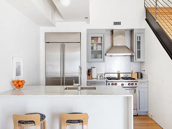 4th image of 401 Hicks St #B-6d