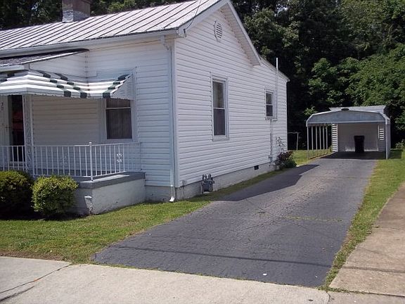 2nd image of 30 Laurel Ave