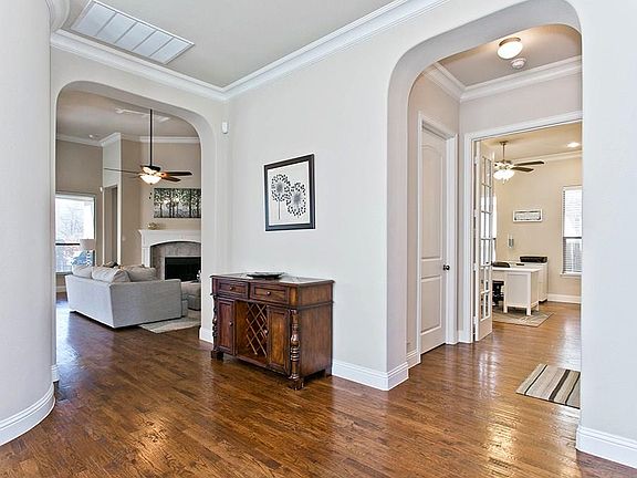 5th image of 4408 Tortuga Ln