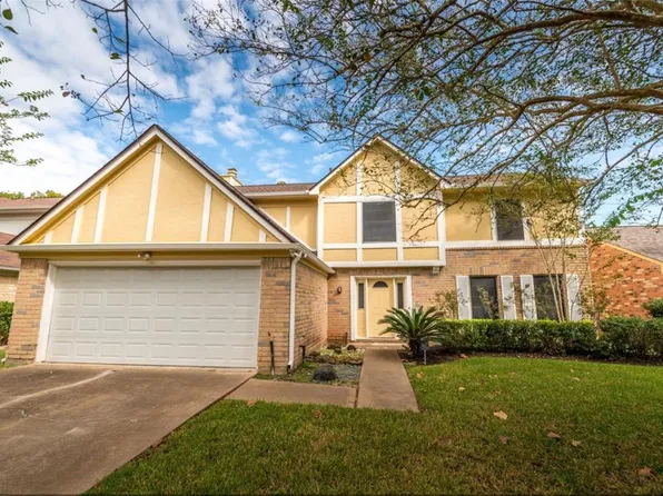 3423 Hidden Creek Dr, Sugar Land, TX 77479