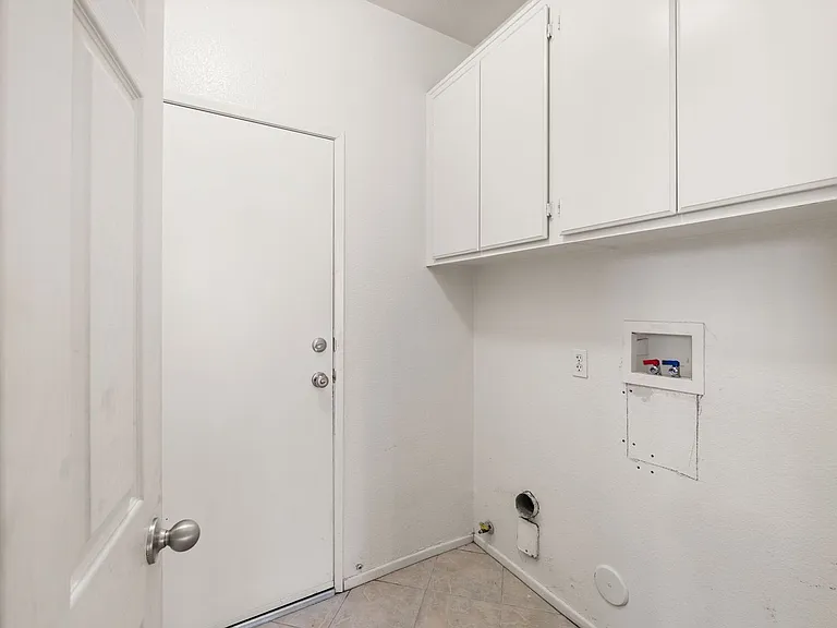 2201 Jornada Dr — Photo 9