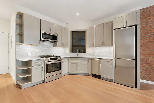 Rented by Places NYC | media 2