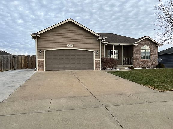 2nd image of 731 Joanie Ln