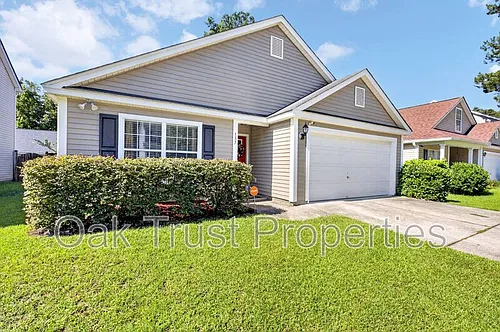 137 Venice St Photo 1