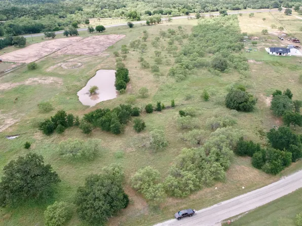 170 Brazos West Dr, Mineral Wells, TX 76067