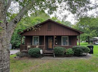 18 Willowbrook Dr NW, Concord, NC 28027