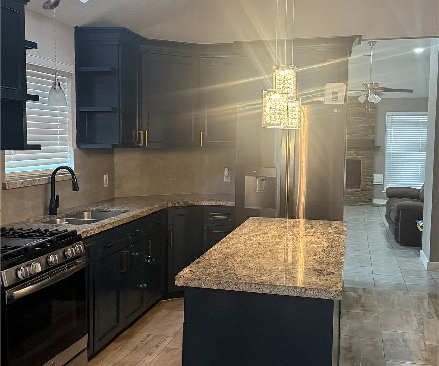 1st image of 6018 Beaconridge Dr #6018