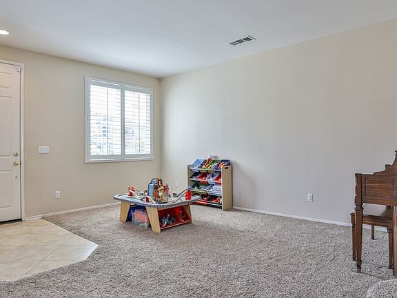 3rd image of 27016 Nucia Dr