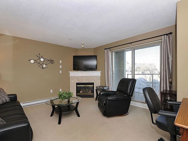 27 Songhees Rd #304 — Photo 28