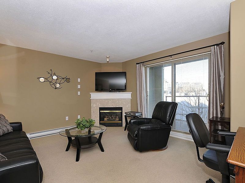 Victoria Apartment for rent - 2 Bedrooms — photo 6