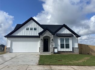 6200 Southern Cross Dr, College Station, TX 77845