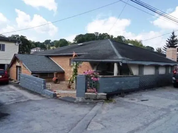 275 Warden Ave, Bluefield, WV 24701