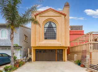 381 Highland Dr, Oxnard, CA 93035