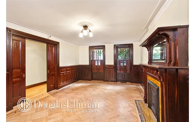 Sold by Douglas Elliman | media 7