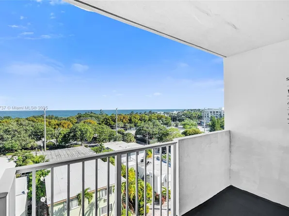 8000 Harding Ave APT 7F, Miami Beach, FL 33141