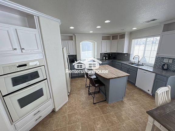 3rd image of 21383 E 55th Ave
