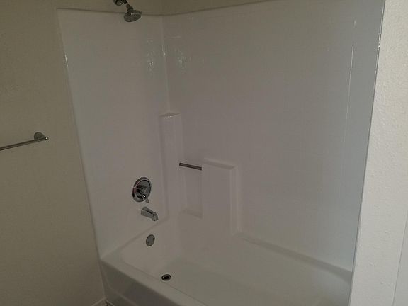 3rd image of 4148 Arch Dr #101