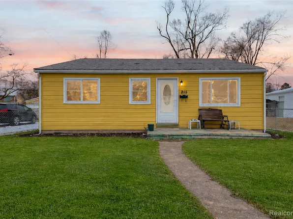 215 W Ainsworth Blvd, Ypsilanti, MI 48197