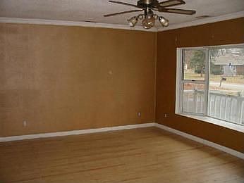 2nd image of 13 Pine Trl