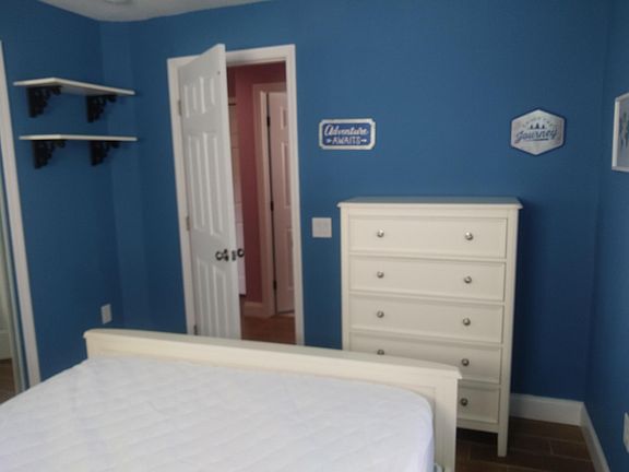 5th image of 2982 Heatherside Ave