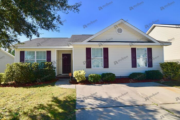 1st image of 816 Westlawn Dr