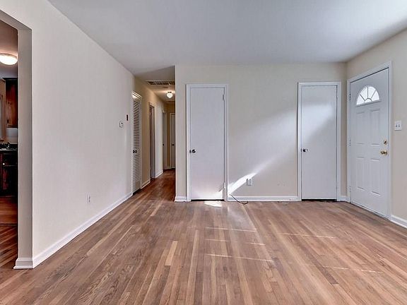 2nd image of 148 Melville Dr