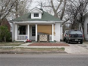 2nd image of 1360 Dayton St