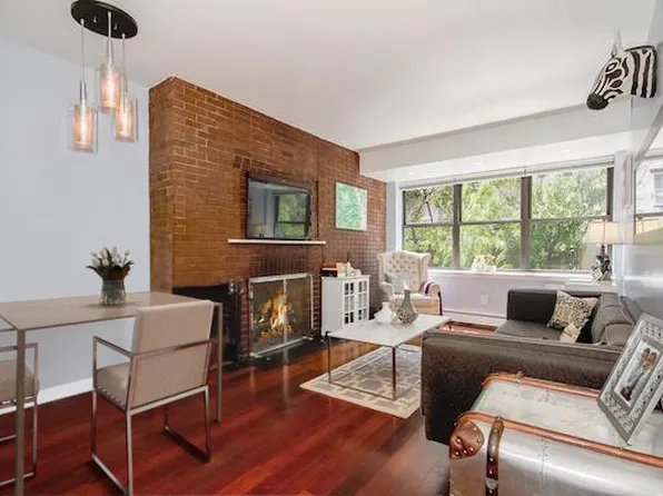 453 West 19th Street image 1 of 5