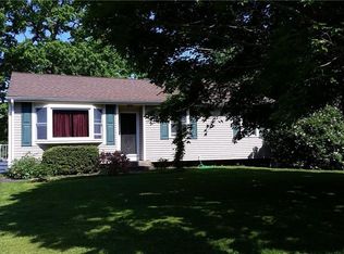 13 Caribou Dr, Norwich, CT 06360