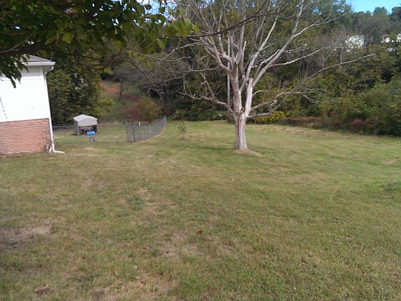 3rd image of 3485 Staunton Tpke