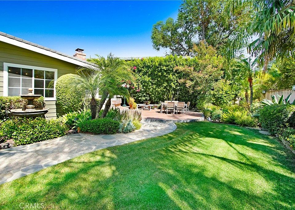1st image of 5062 Avenida Hacienda