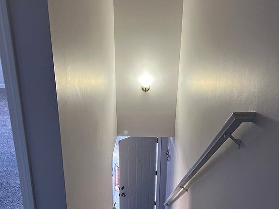 4th image of 50 Indian Leap St #B