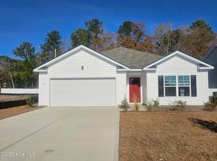 178 Ashworth Dr, Tabor City, NC 28463