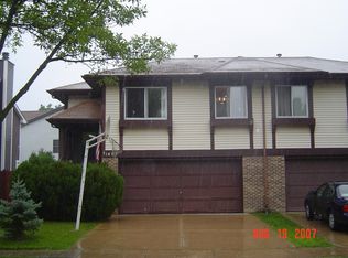 1407 Chippewa Trl, Wheeling, IL 60090