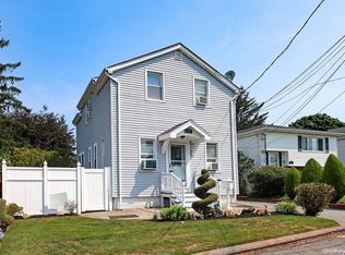 19 N Front St, Farmingdale, NY 11735