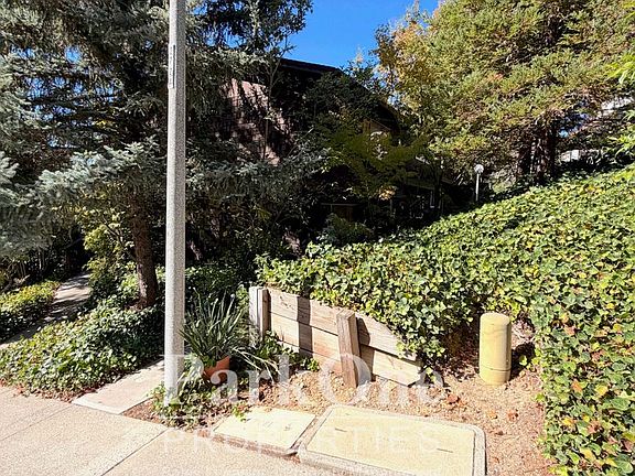 2nd image of 3270 Marlene Dr