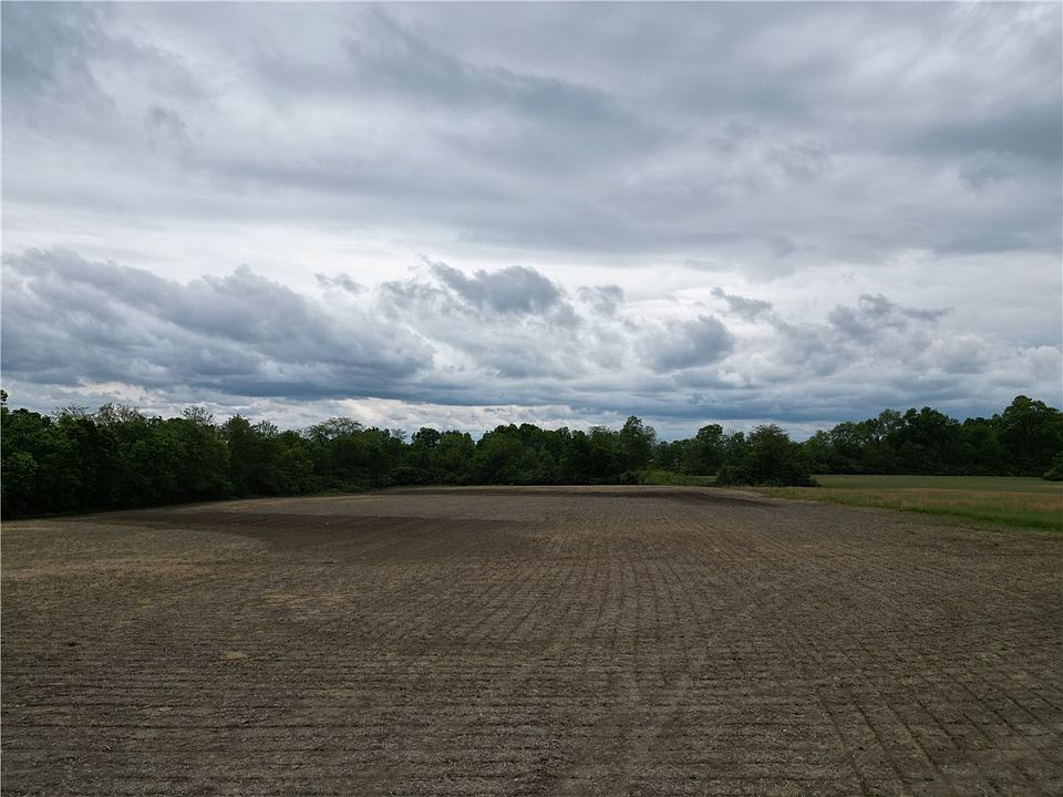 2nd image of 3043 W State Route 63