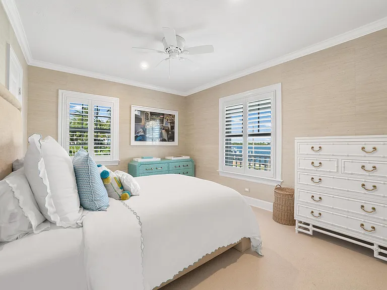 7103 S Flagler Dr — Photo 33