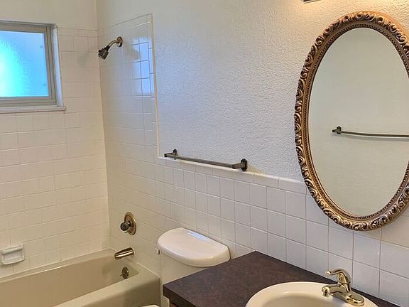 5th image of 2910 14th Avenue Ct