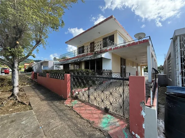 C13 3rd St, Patillas, PR 00723