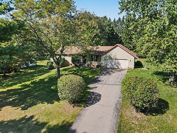 2nd image of 8727 Coyle Dr