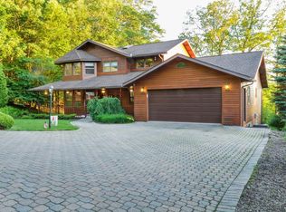 320 Graystone Ln, Johnstown, PA