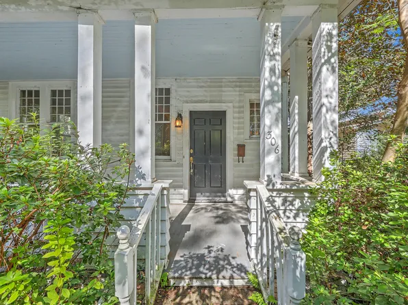 306 S Main St, Summerville, SC 29483