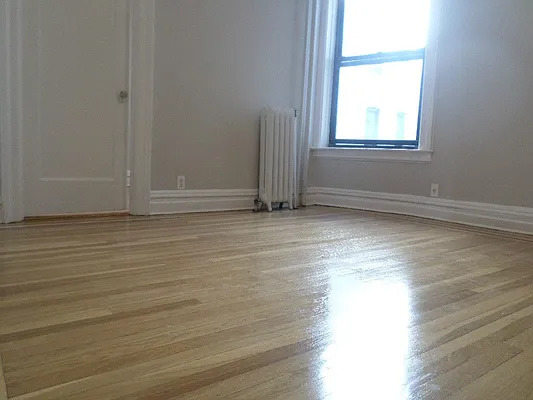 Rented by Keller Williams NYC | media 23