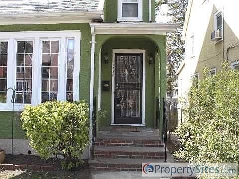 1st image of 10438 198th St