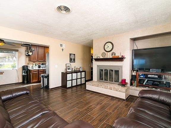 2nd image of 12389 Topa Hill Cir
