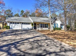 136 Pine Hill Rd, Fairfield Bay, AR 72088