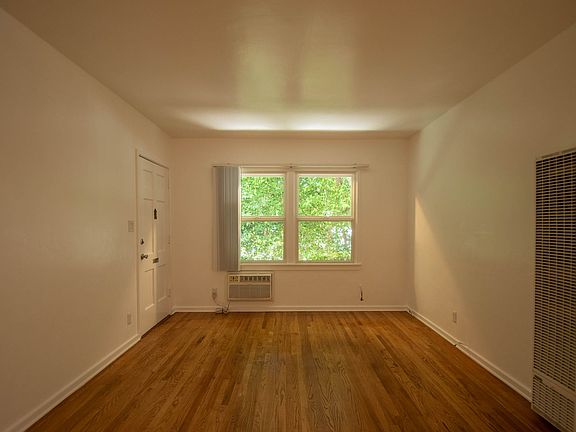 2nd image of 14437 Dickens St #1/2