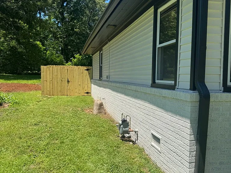 1265 S Highland St — Photo 15